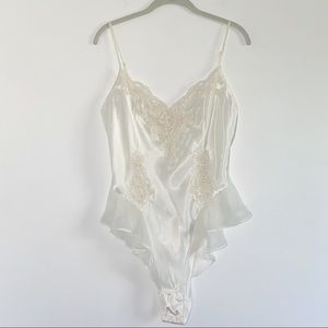 Victoria’s Secret 90s High Cut Leg Teddy Size M